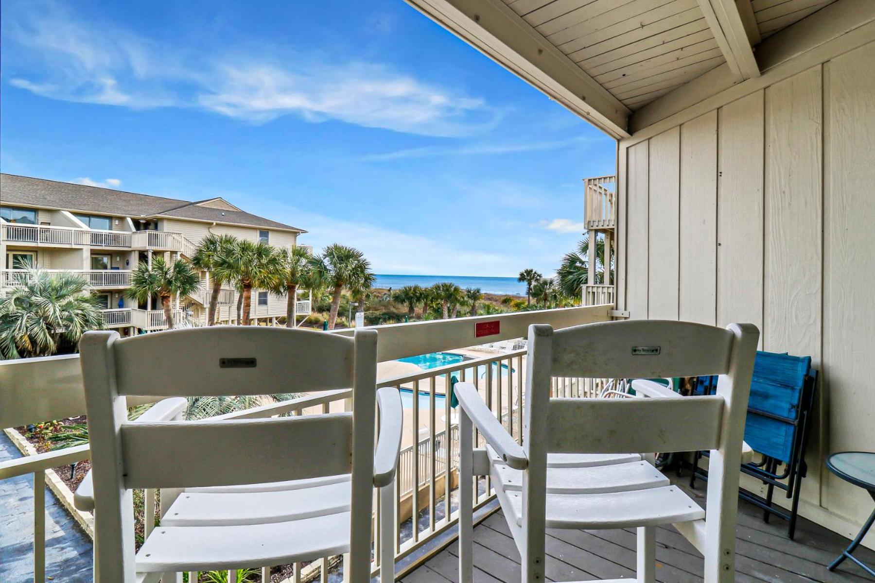 The Breakers #220 Beach Condo, Beautiful Ocean View At Coligny Beach, 4 N Forest Beach Drive Hilton Head, Walk To All Shops Restaurants, Renovated Jan 2024, Vacation Rental Hhi Llc هيلتون رئيس جزيرة المظهر الخارجي الصورة