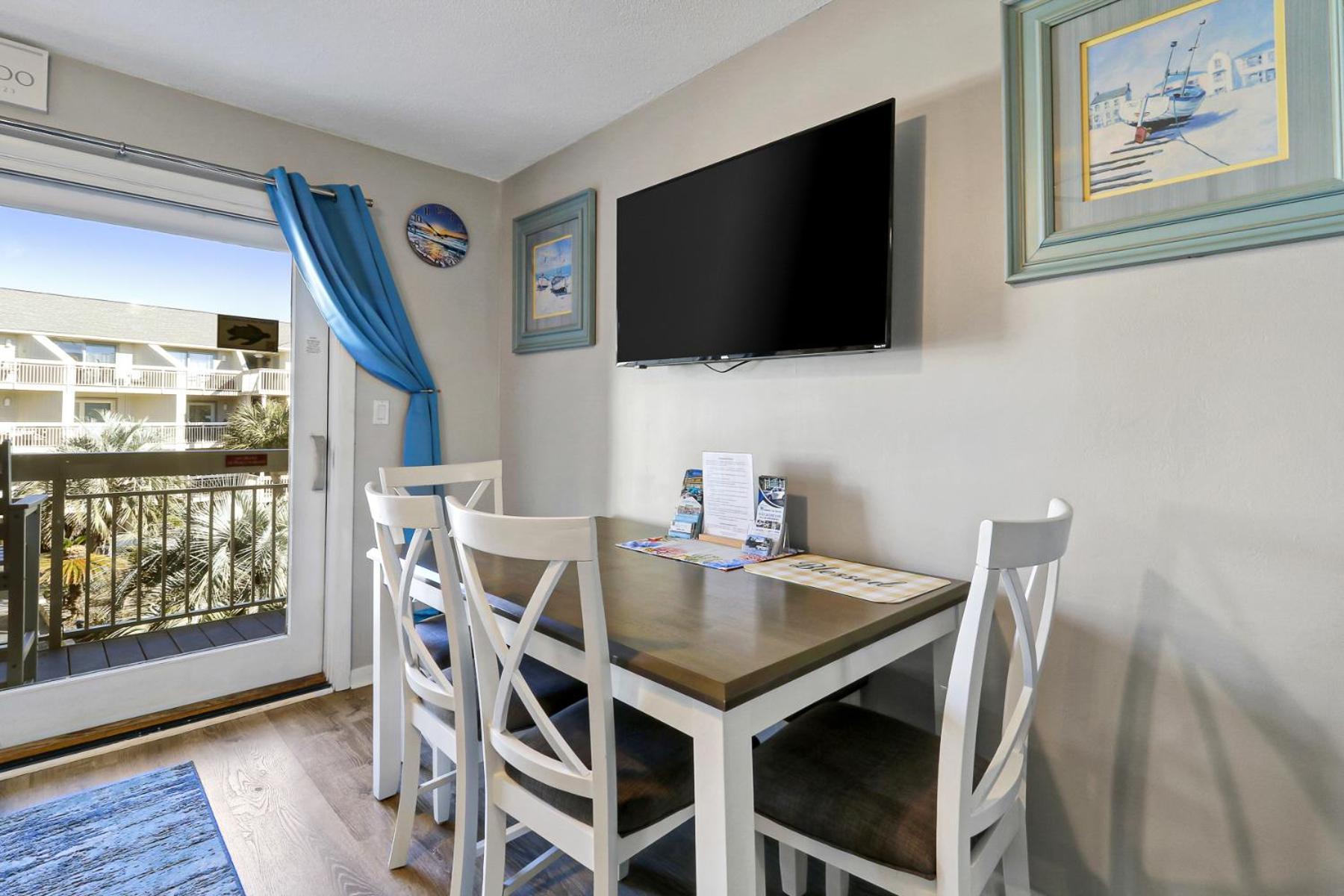 The Breakers #220 Beach Condo, Beautiful Ocean View At Coligny Beach, 4 N Forest Beach Drive Hilton Head, Walk To All Shops Restaurants, Renovated Jan 2024, Vacation Rental Hhi Llc هيلتون رئيس جزيرة المظهر الخارجي الصورة