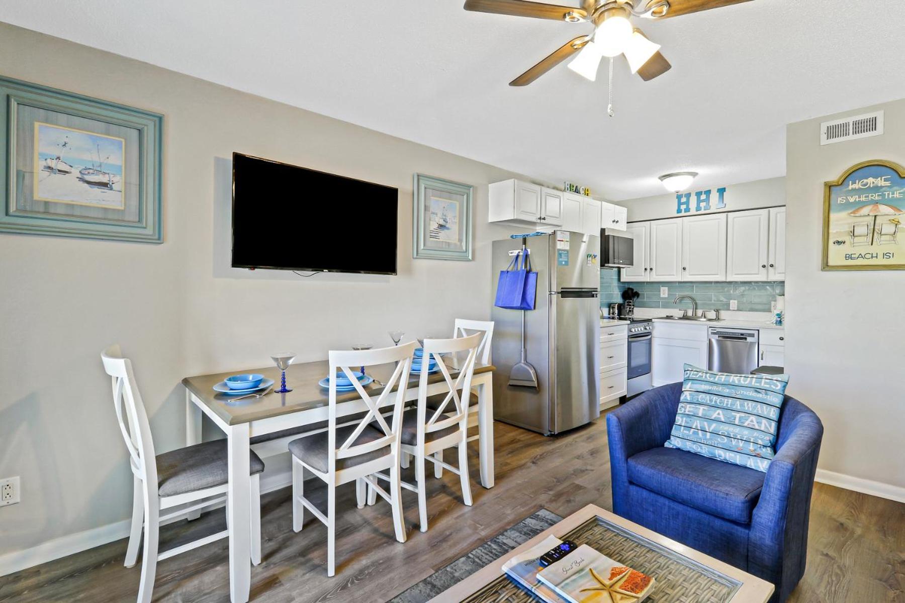 The Breakers #220 Beach Condo, Beautiful Ocean View At Coligny Beach, 4 N Forest Beach Drive Hilton Head, Walk To All Shops Restaurants, Renovated Jan 2024, Vacation Rental Hhi Llc هيلتون رئيس جزيرة المظهر الخارجي الصورة