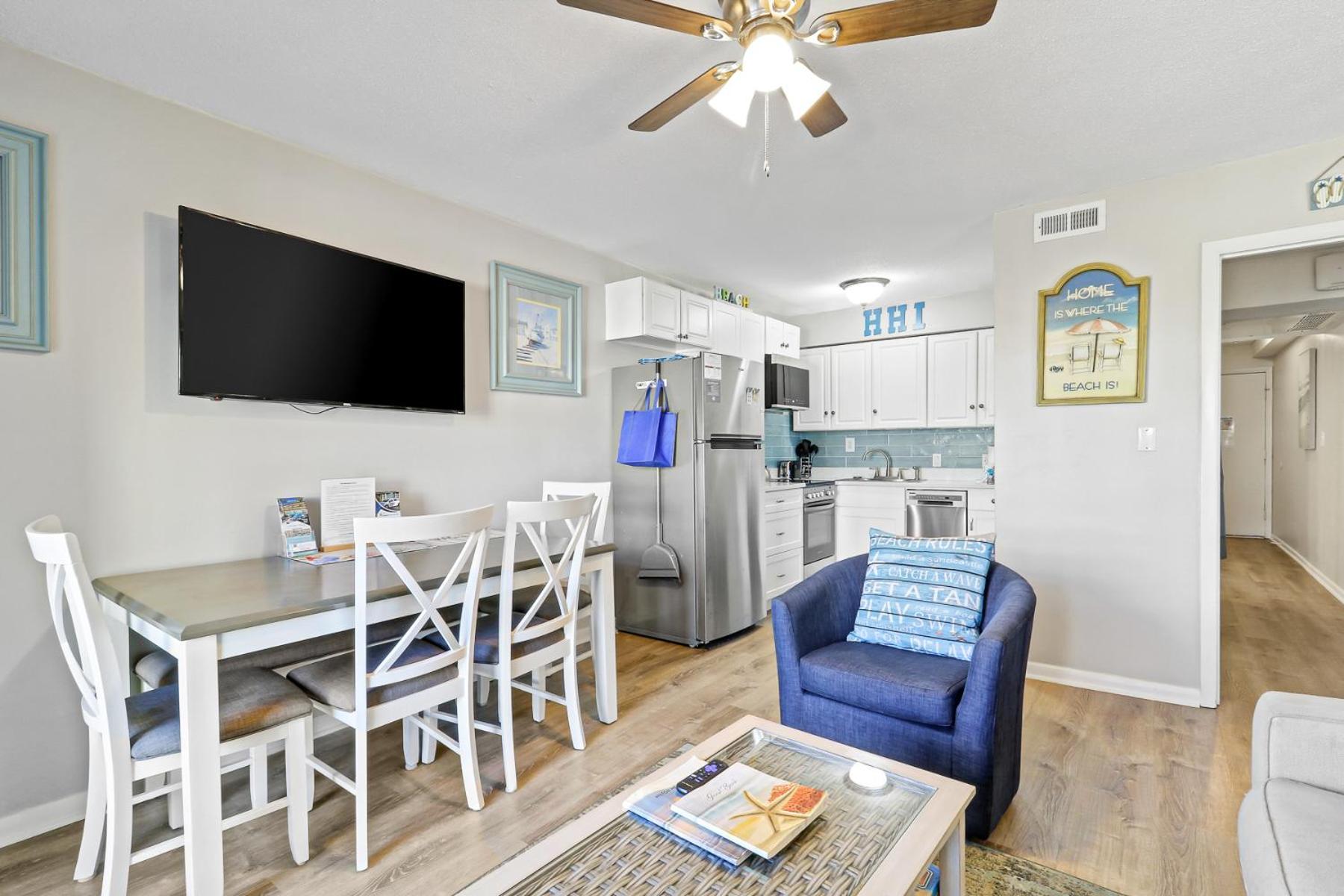 The Breakers #220 Beach Condo, Beautiful Ocean View At Coligny Beach, 4 N Forest Beach Drive Hilton Head, Walk To All Shops Restaurants, Renovated Jan 2024, Vacation Rental Hhi Llc هيلتون رئيس جزيرة المظهر الخارجي الصورة